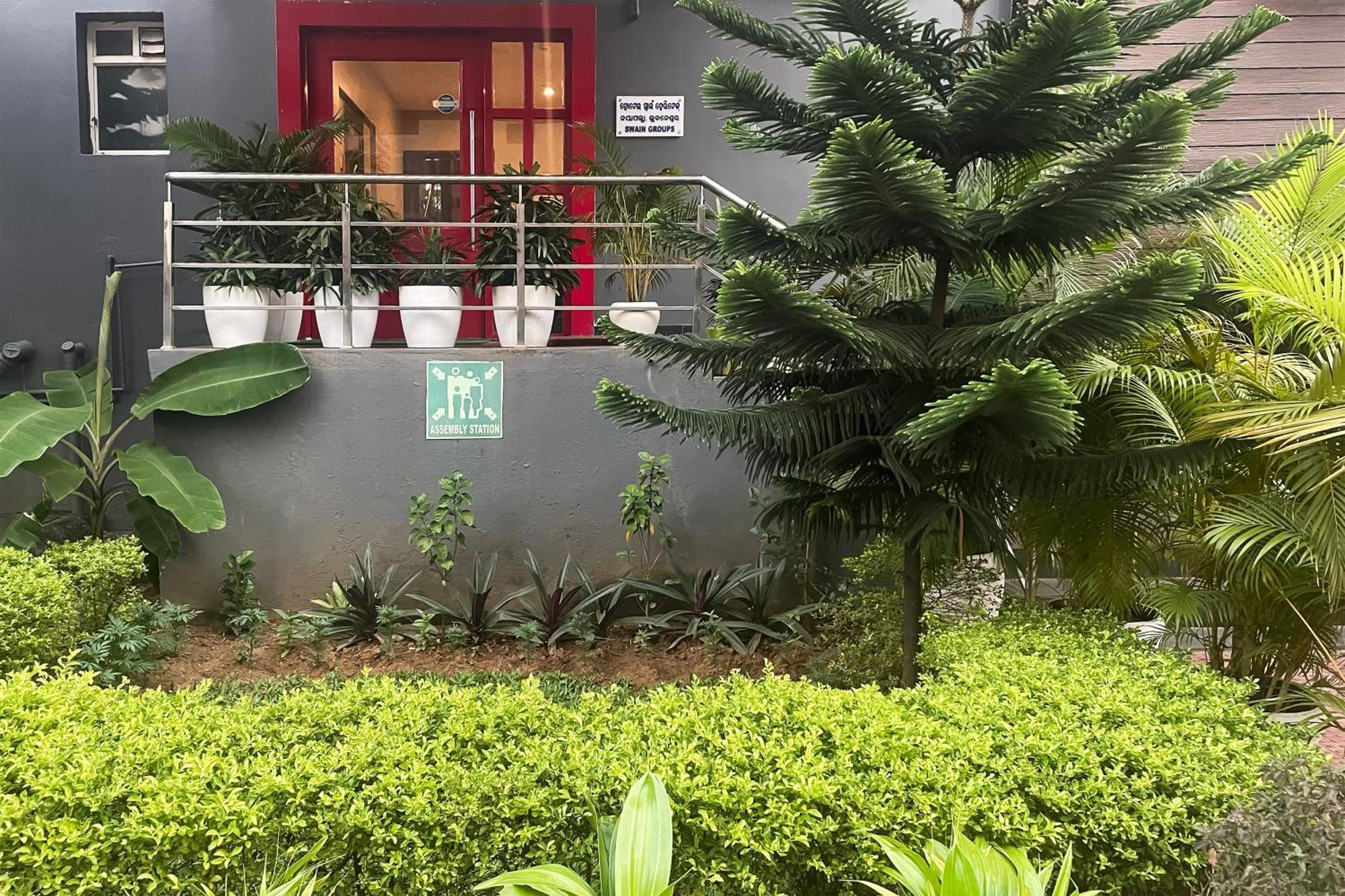 Super Townhouse Swain Heritage Bhubaneswar Bagian luar foto